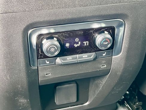 New 2026 GMC Yukon Elevation AWD/4WD image 29