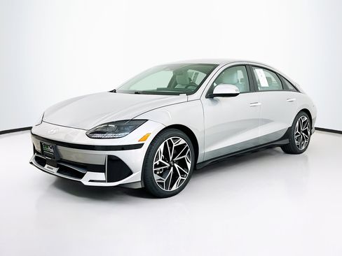 Used 2023 Hyundai Ioniq 6 SEL w/ Cargo Package AWD/4WD image 3