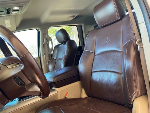 Used 2014 RAM 2500 Laramie image 13