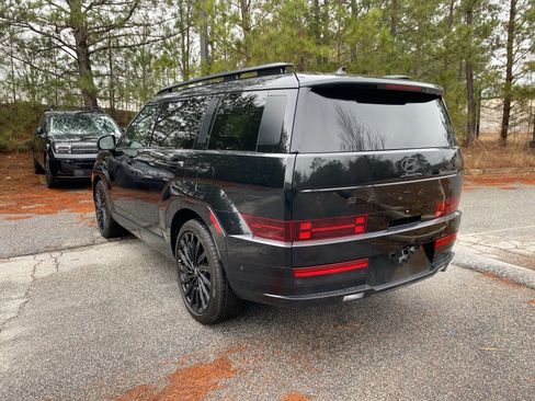 Used 2024 Hyundai Santa Fe Calligraphy image 4