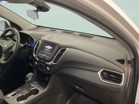 Used 2024 Chevrolet Equinox LT w/ LPO, Floor Liner Package AWD/4WD image 28