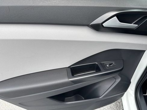 Certified 2023 Volkswagen Taos SEL AWD/4WD image 12