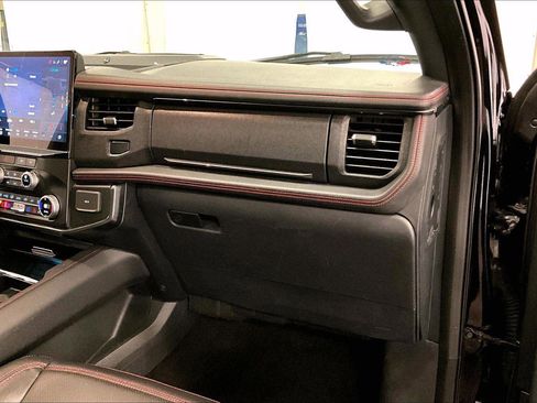 Certified 2022 Ford Expedition Max Limited image 15