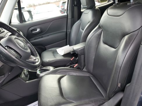 Used 2021 Jeep Renegade Limited image 13