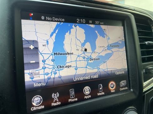 Used 2016 RAM 1500 Sport image 25