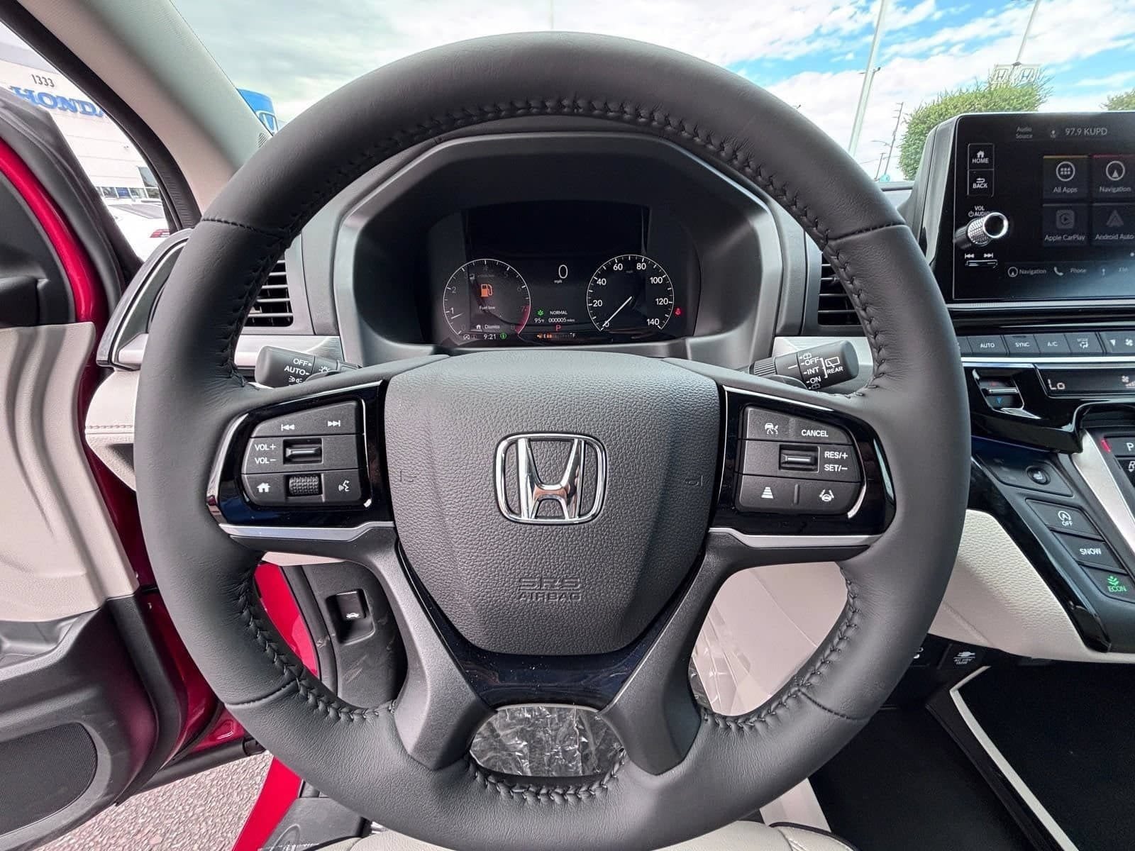 New 2026 Honda Odyssey Touring image 17