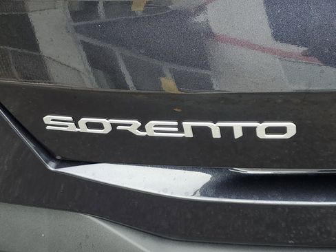 New 2026 Kia Sorento LX image 7
