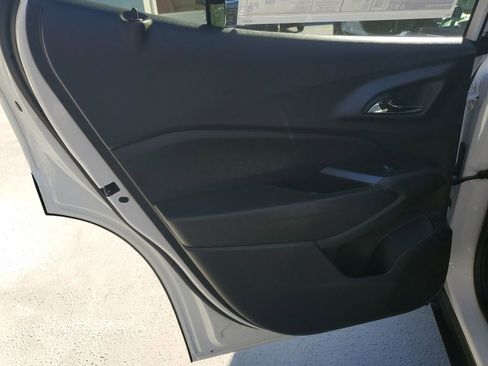 New 2026 Chevrolet Trax RS w/ Sunroof Package image 16