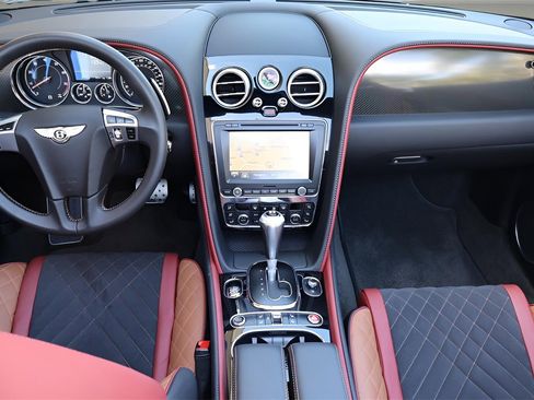 Certified 2018 Bentley Continental GT Supersports image 4