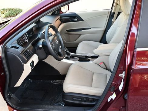 Used 2014 Honda Accord EX-L image 36