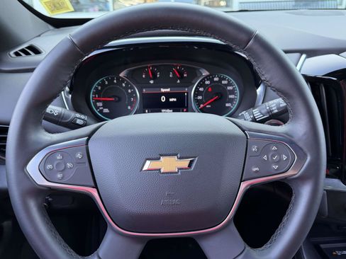 Used 2023 Chevrolet Traverse LT AWD/4WD image 26