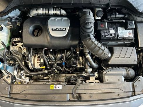Used 2018 Hyundai Kona Limited AWD/4WD image 40