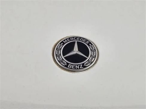 Certified 2025 Mercedes-Benz GLC 350e 4MATIC image 11