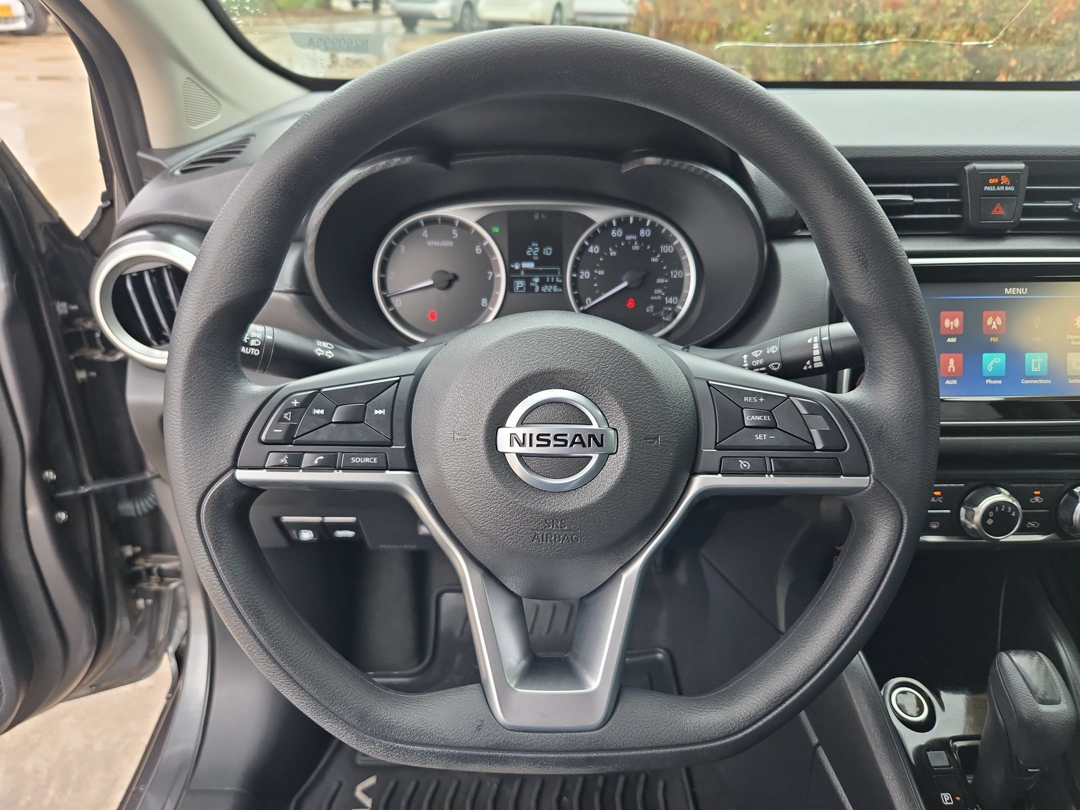 Used 2021 Nissan Versa S FWD image 20