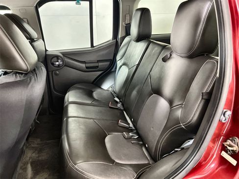 Used 2013 Nissan Xterra PRO-4X w/ Pro-4x Leather Pkg image 24