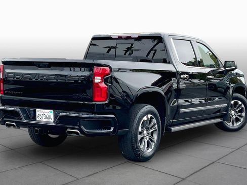 Used 2024 Chevrolet Silverado 1500 High Country w/ Technology Package RWD image 12