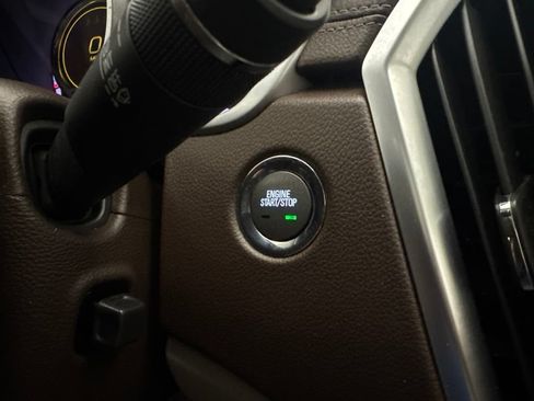 Used 2012 Cadillac SRX Performance AWD/4WD image 32