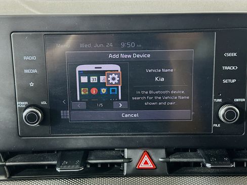 Used 2025 Kia Sportage LX FWD image 21