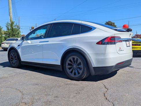 Used 2017 Tesla Model X 100D image 3