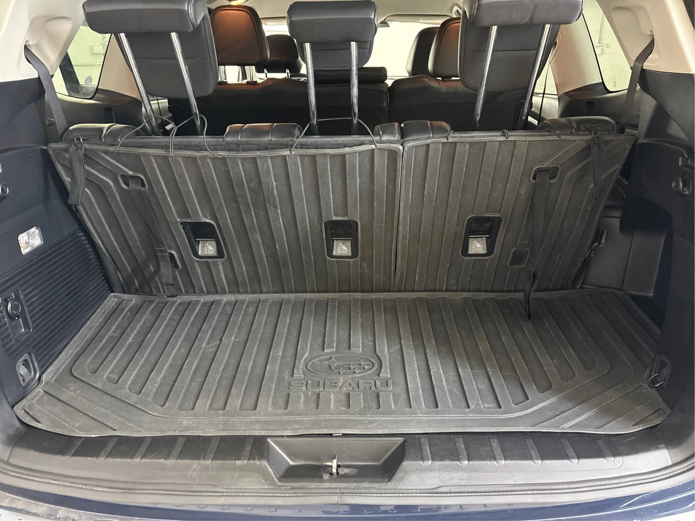 Used 2023 Subaru Ascent Limited AWD/4WD image 16