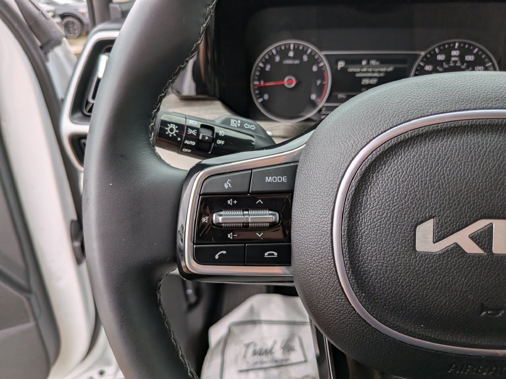 Certified 2023 Kia Sorento EX FWD image 33
