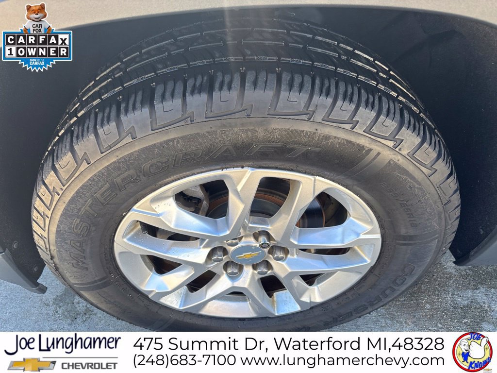 Used 2019 Chevrolet Traverse LT w/ LPO, Floor Liner Package AWD/4WD image 9