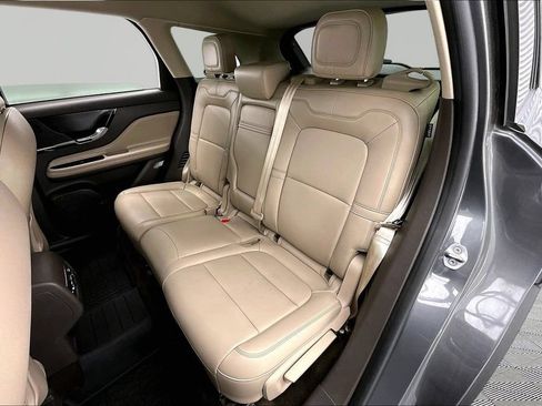 Used 2022 Lincoln Corsair FWD image 26