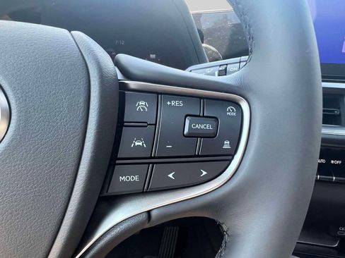 New 2026 Lexus UX 300h AWD image 21