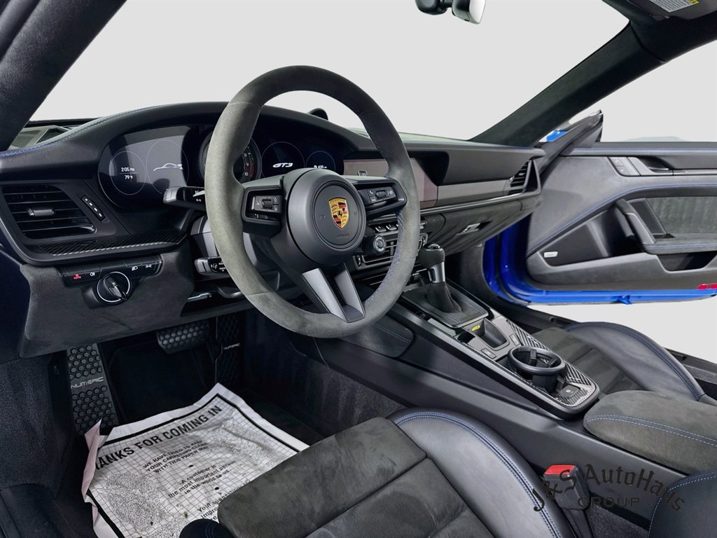 Used 2022 Porsche 911 GT3 RWD image 30