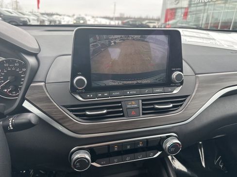 Certified 2025 Nissan Altima 2.5 SV image 15