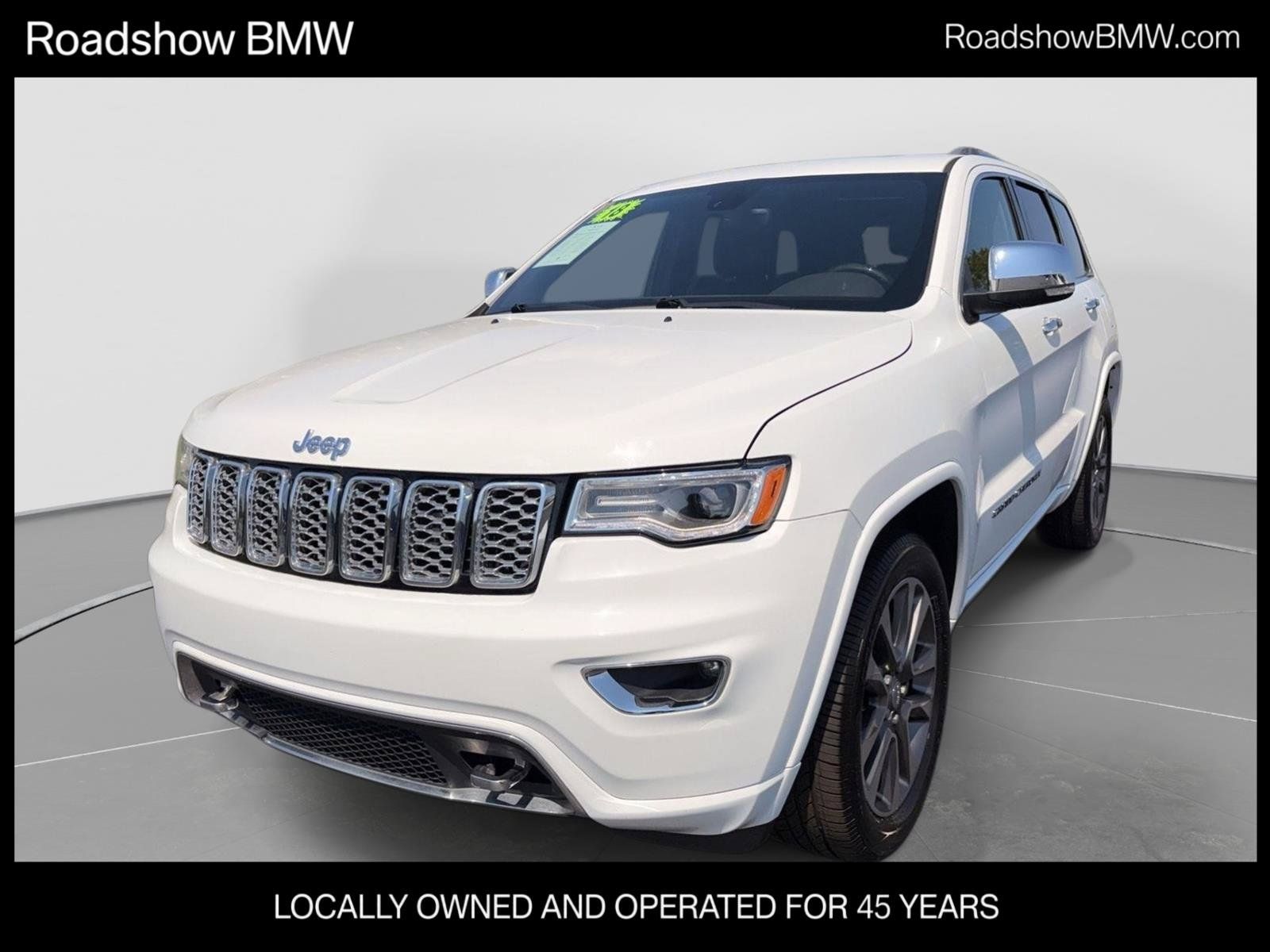 Used 2018 Jeep Grand Cherokee Overland w/ Trailer Tow Group IV RWD image 1