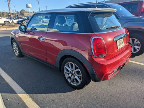 Used 2015 MINI Cooper S image 3