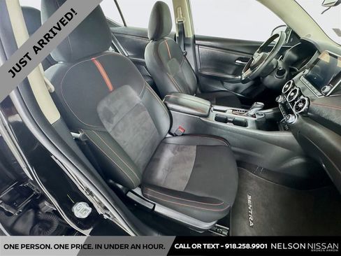 Certified 2025 Nissan Sentra SR w/ Midnight Edition image 26