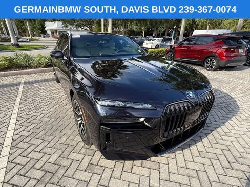 Certified 2025 BMW 760i xDrive w/ Executive Package image 13