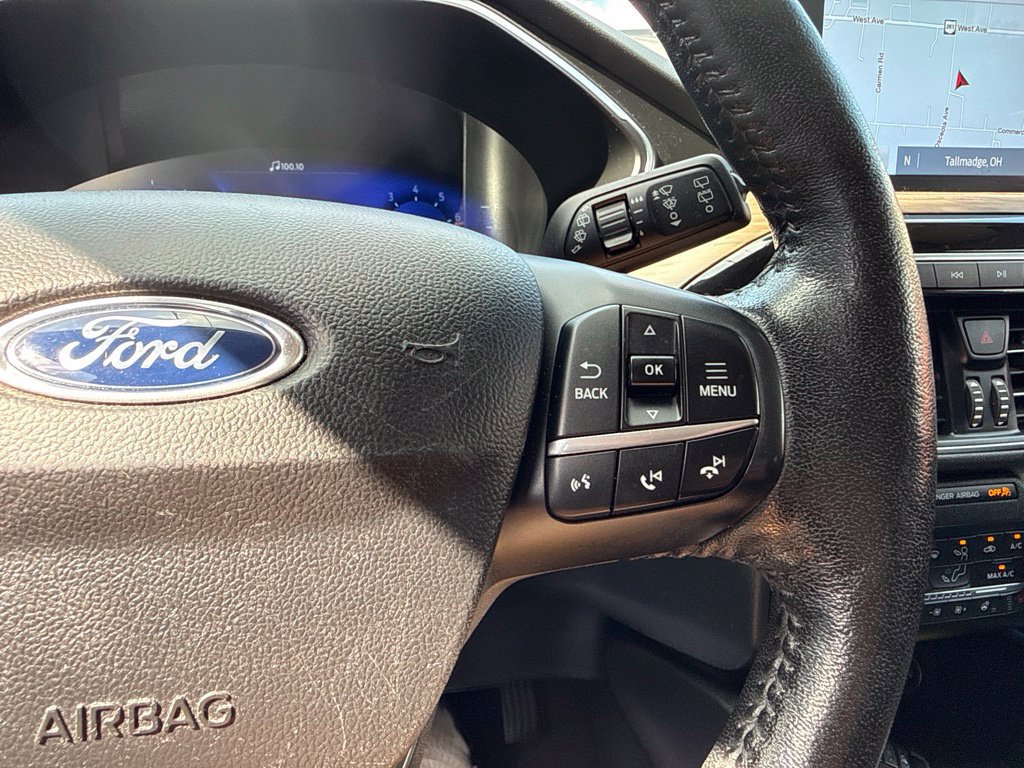 Used 2020 Ford Escape Titanium AWD/4WD image 32