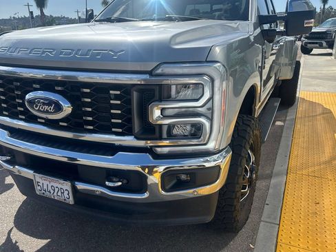Used 2023 Ford F350 Lariat w/ Lariat Ultimate Package AWD/4WD image 14