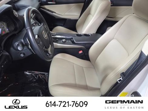 Used 2018 Lexus IS 300 AWD w/ Comfort Package image 19