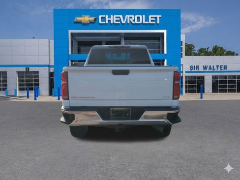 Used 2024 Chevrolet Silverado 2500 LTZ w/ LTZ Premium Package image 5