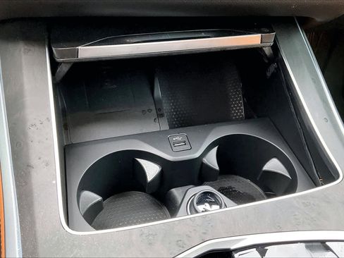 Used 2025 BMW X5 xDrive40i w/ Parking Assistance Package image 34