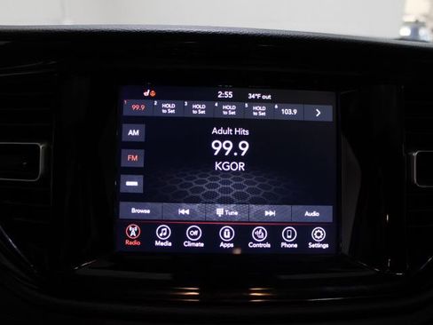 Used 2024 Dodge Durango SXT image 4