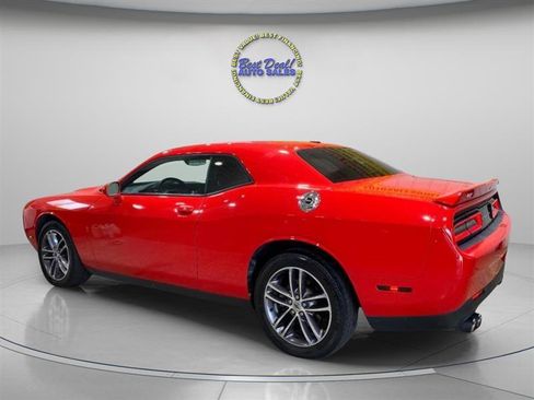 Used 2019 Dodge Challenger SXT w/ Cold Weather Group AWD/4WD image 3