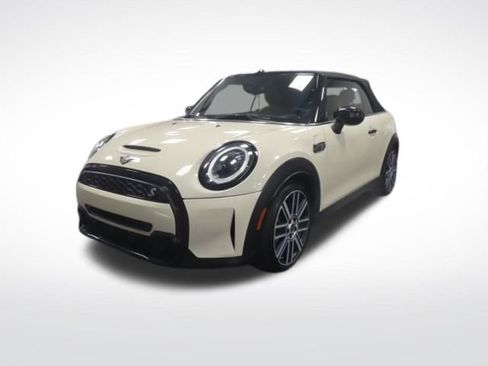 Used 2022 MINI Cooper S image 1
