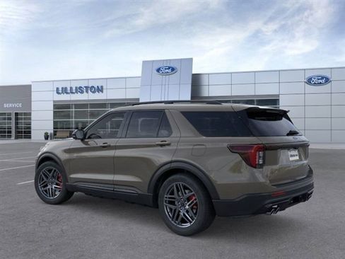 New 2026 Ford Explorer ST image 4