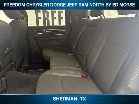 Used 2025 RAM 2500 Big Horn AWD/4WD image 8