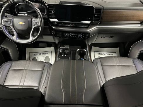 Used 2024 Chevrolet Silverado 1500 High Country w/ High Country Premium Package AWD/4WD image 26