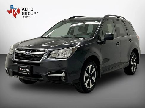 Used 2017 Subaru Forester 2.5i Premium AWD/4WD image 4
