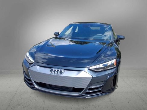 Used 2022 Audi e-tron GT Premium Plus AWD/4WD image 3