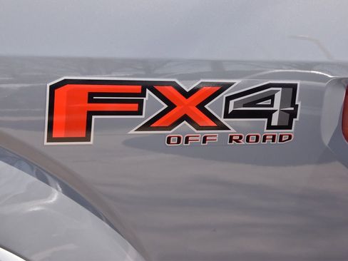 Used 2020 Ford F150 Lariat w/ Equipment Group 502A Luxury image 41