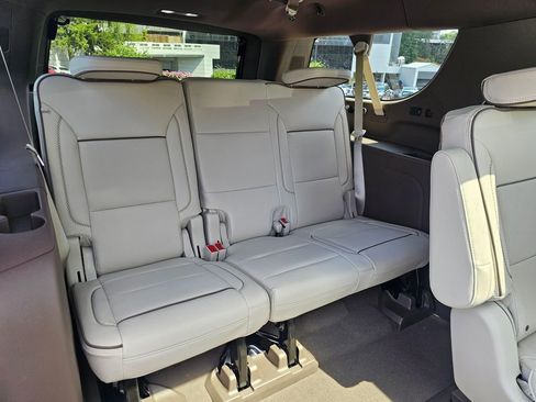 New 2026 GMC Yukon XL Denali AWD/4WD image 13