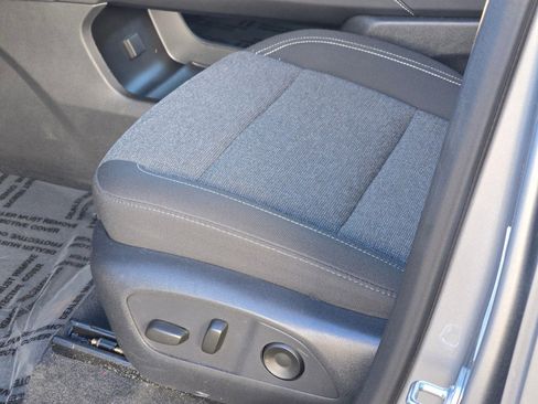 Certified 2025 GMC Acadia Elevation image 24